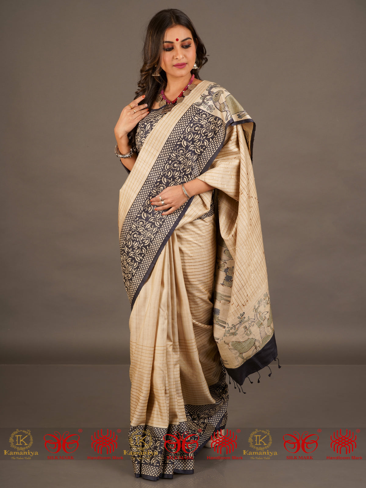 Duranga - Saree