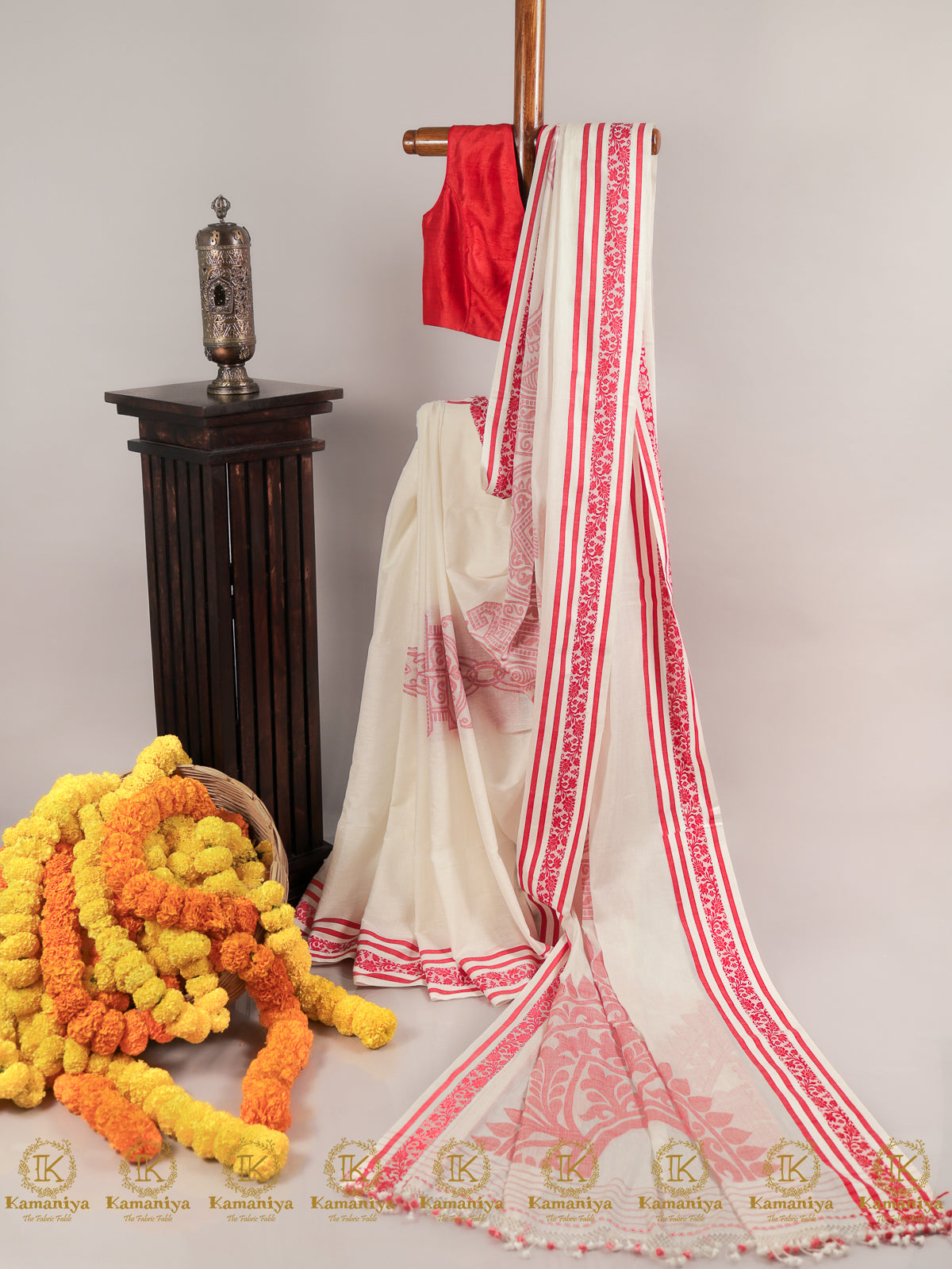 Lajuk Lal Paar - Saree